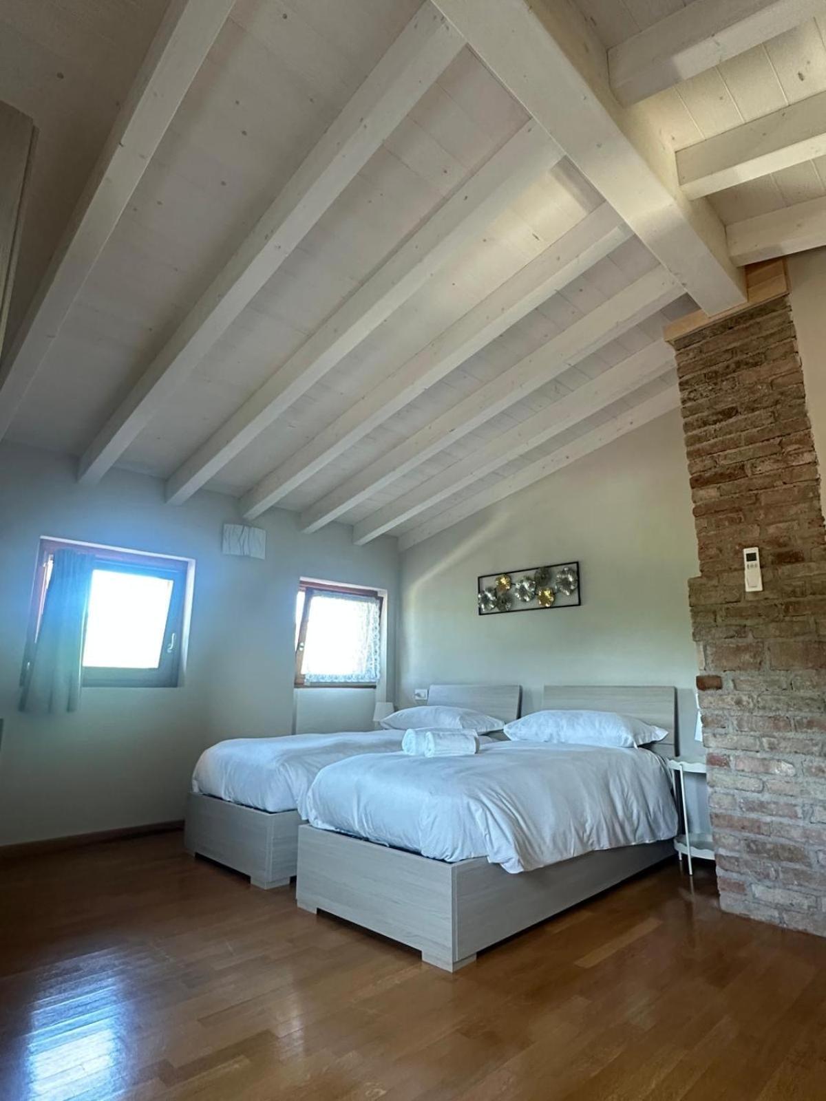 Villa Cristina Villa Pedergnano Eksteriør billede